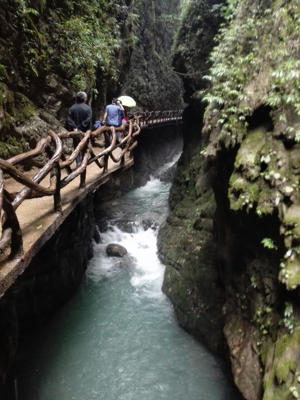 达州野驴子之巴山大峡谷之桃溪谷