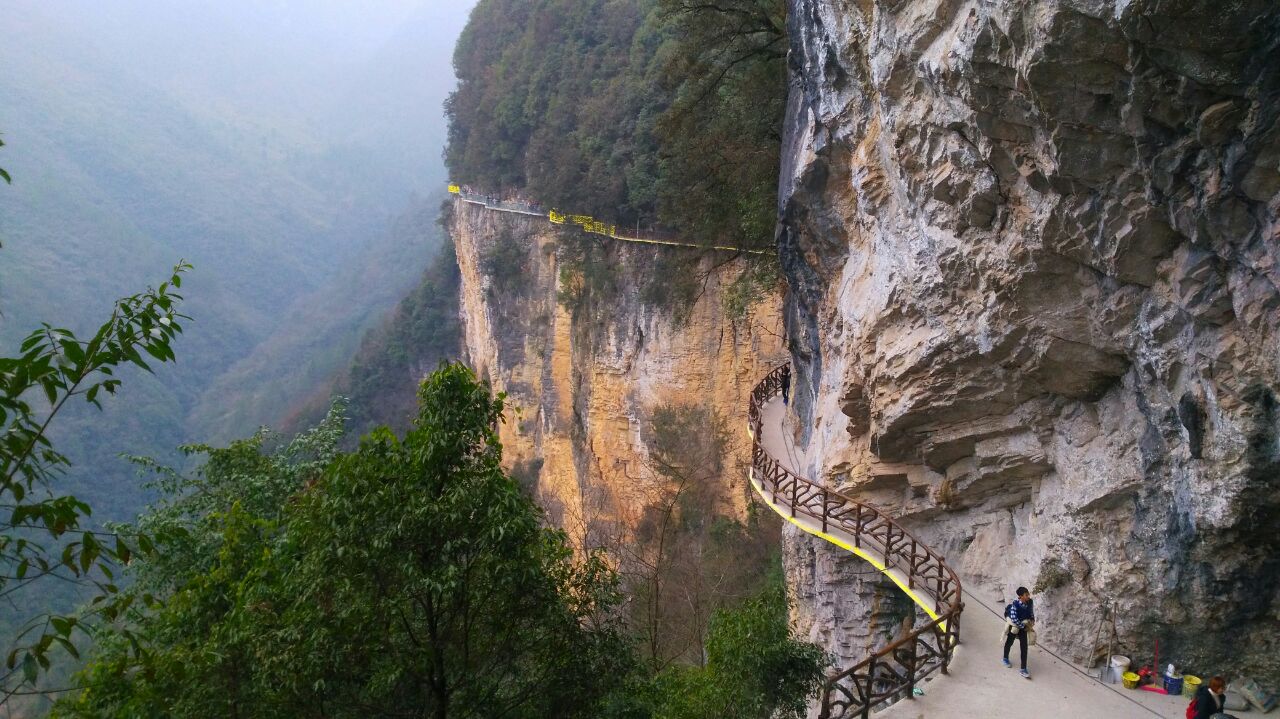 巴山大峡谷的山,谷,洞(超多图)