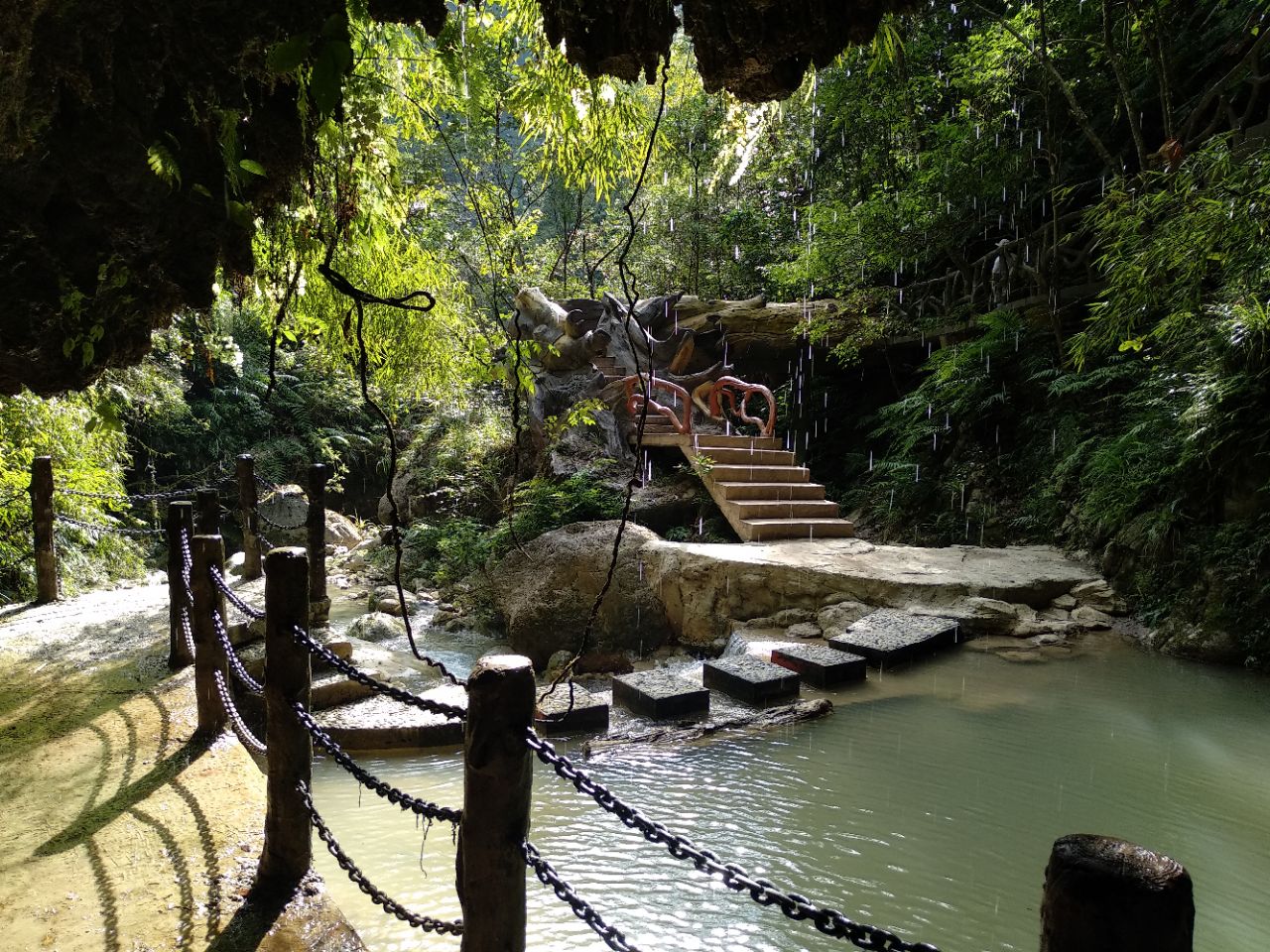 巴山大峡谷,中国宣汉百里峡