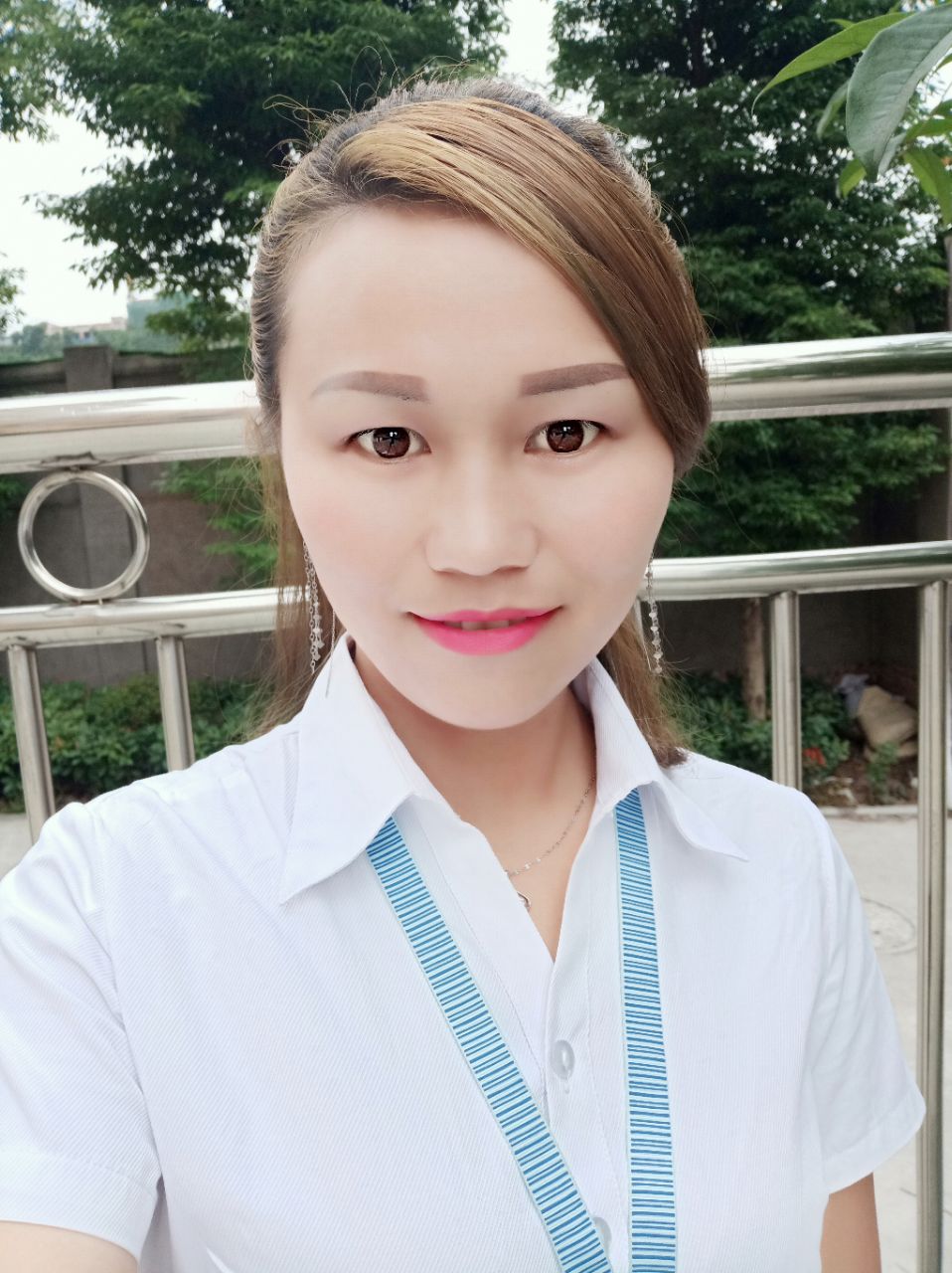 那都不是事,达川升华嘉慧准贵族寄宿学校帮你解决,我校采用多媒体网络