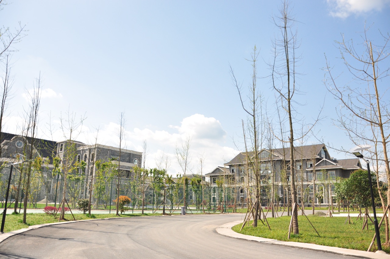 选择博星家长放心学生安心